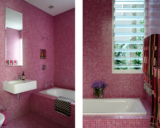 Розовая ванная