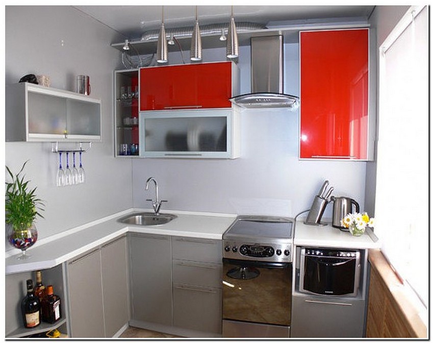 Как обустроить кухню площадью 4-5 кв. м: маленький формат и рациональные решения