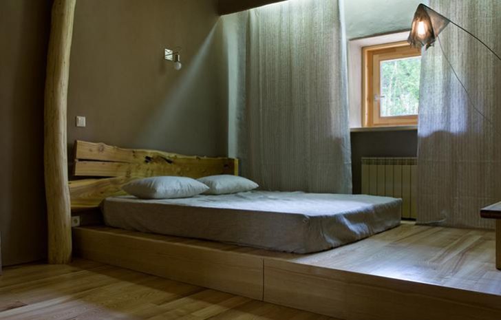 Березовая кровать в интерьере