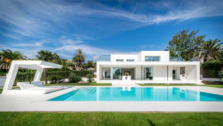 Реконструкция дома в средиземноморском стиле: от заброшенности к роскоши