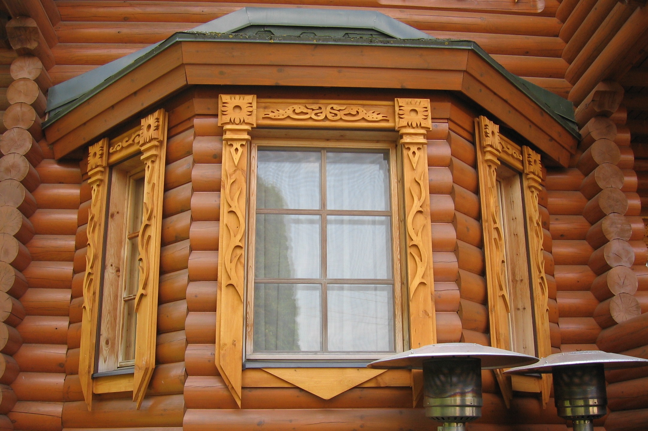  на окна в деревянном доме - фото примеров