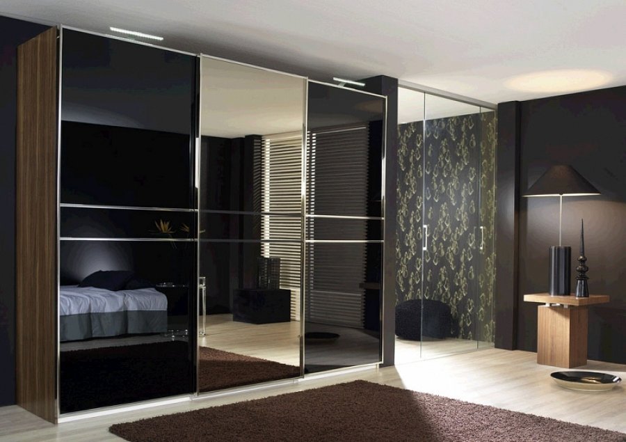Шкаф-купе в спальне, как выбрать - фото примеров