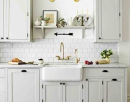 Белая кухня – в чем её прелесть?