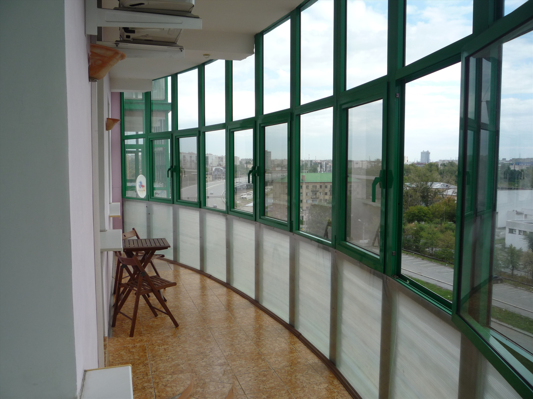 Балконы стеклянные до пола фото
