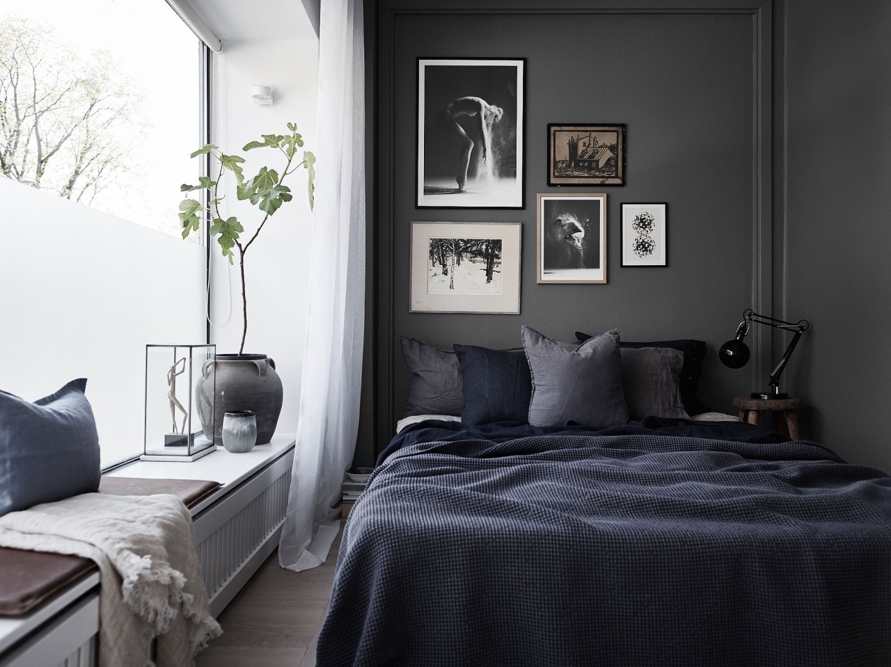 комната серого цвета фото