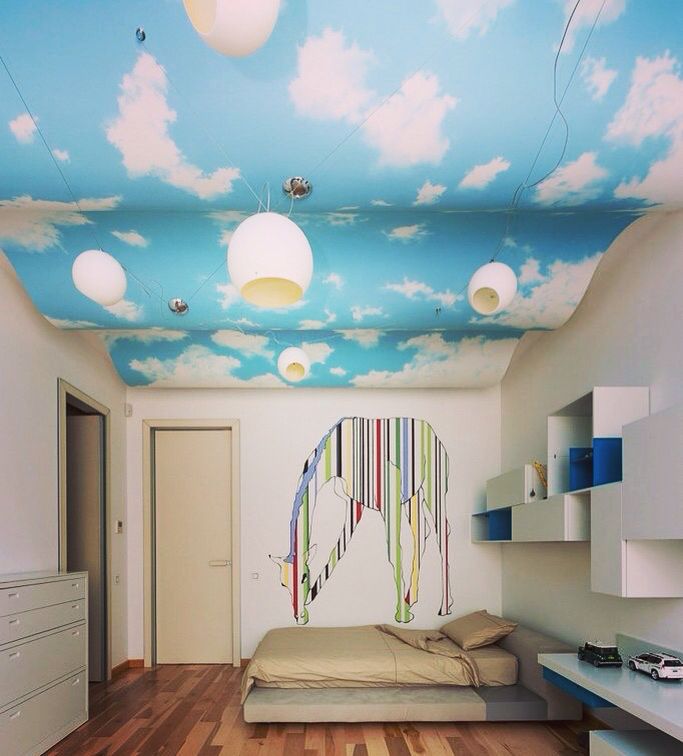 Современный потолок в детской: виды потолочных покрытий и дизайнерские приемы